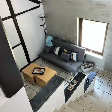 Au Petit H Apartmán *